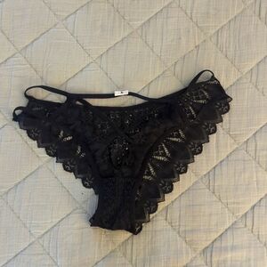 Sexy strappy cheeky panties